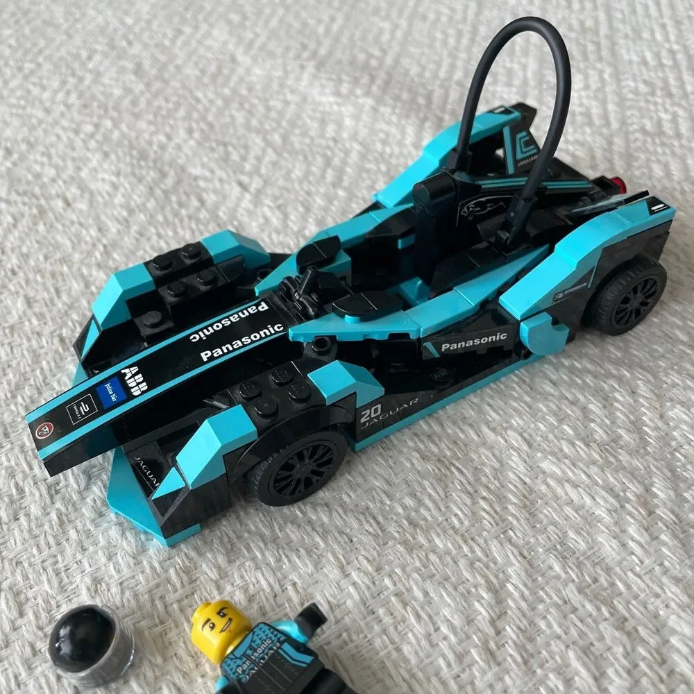 LEGO Speed Champions Formula E Panasonic Jaguar 76898 NOT COMPLETE